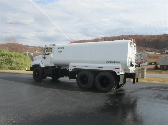 Camion Con Pipa International 5600 de segunda mano a la venta Ref.: 1504721906448102 No. 2