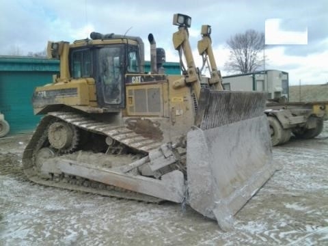 Dozers/tracks Caterpillar D7R