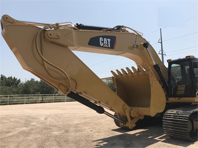 Hydraulic Excavator Caterpillar 330DL