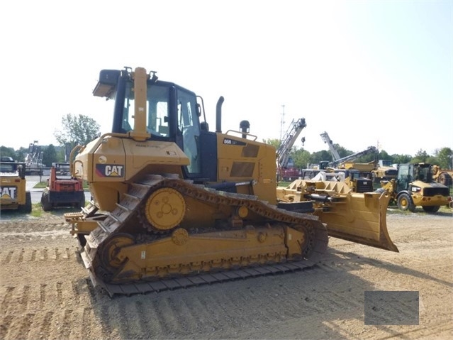 Tractores Sobre Orugas Caterpillar D6N usada a buen precio Ref.: 1506363224132389 No. 4