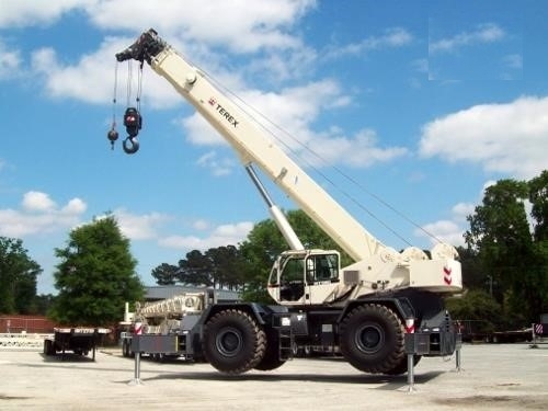 Gruas Terex RT130