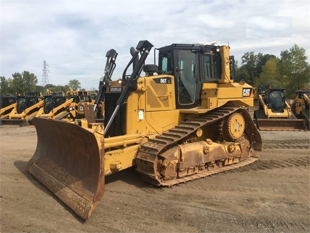 Tractores Sobre Orugas Caterpillar D6T