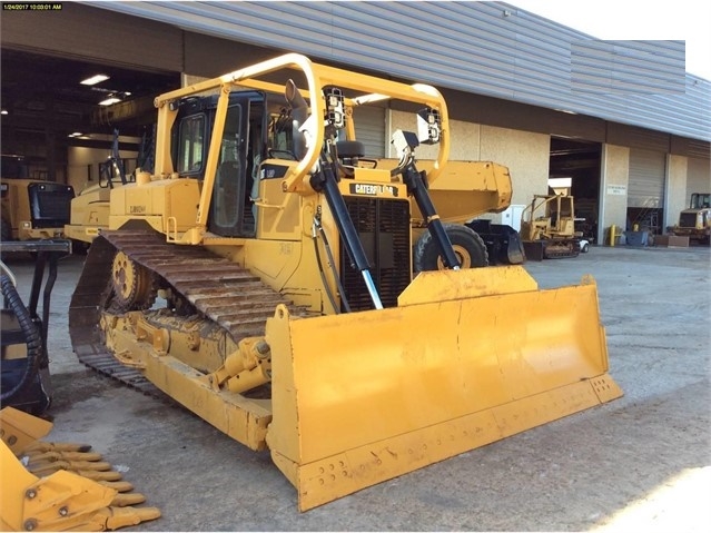 Dozers/tracks Caterpillar D6T