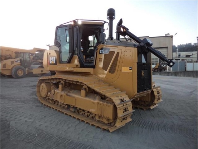 Tractores Sobre Orugas Caterpillar D7E en venta, usada Ref.: 1507236981154858 No. 2