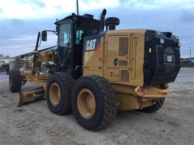 Motoconformadoras Caterpillar 12M2 de medio uso en venta Ref.: 1507578573743871 No. 4