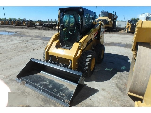 Minicargadores Caterpillar 246 en venta Ref.: 1507856522253854 No. 2