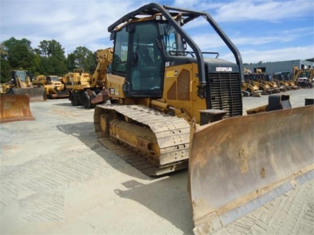 Dozers/tracks Caterpillar D5K