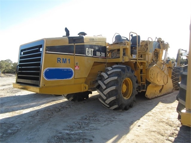 Recycles Caterpillar RM300