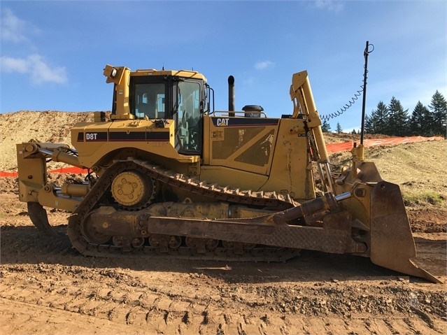 Dozers/tracks Caterpillar D8T