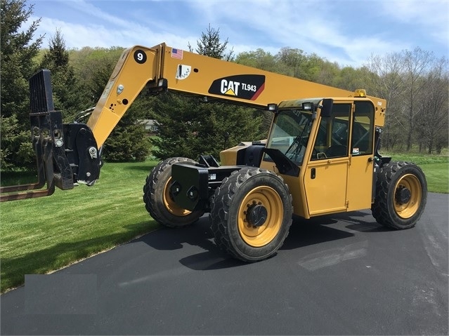 Telehandler Caterpillar TL943