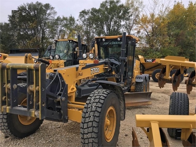 Motor Graders Deere 770D