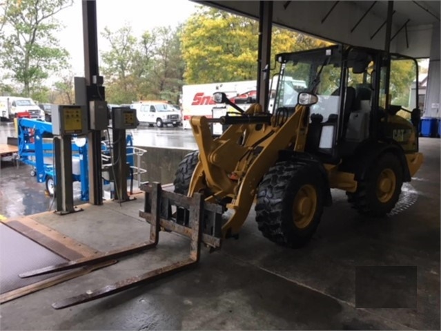 Wheel Loaders Caterpillar 906H