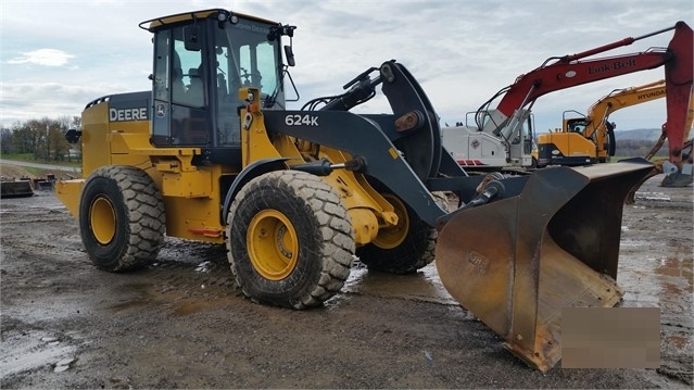 Cargadoras Sobre Ruedas Deere 624K de medio uso en venta Ref.: 1510271639518683 No. 3