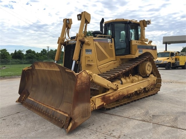 Dozers/tracks Caterpillar D8T