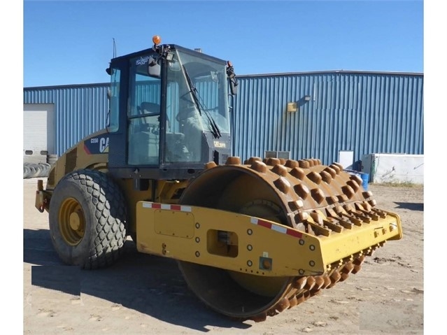 Compactadora Vibratoria Caterpillar CS56 importada  Ref.: 1510888680172513 No. 4