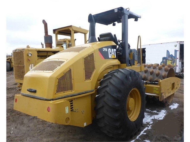 Compactadora Vibratoria Caterpillar CP56 importada a bajo costo Ref.: 1510888914646838 No. 4