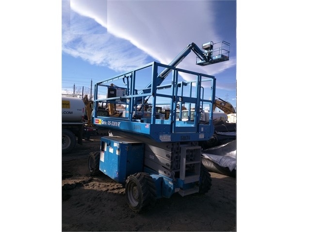 Plataforma Tipo Tijera Genie GS3369 en buenas condiciones Ref.: 1510937954473968 No. 3