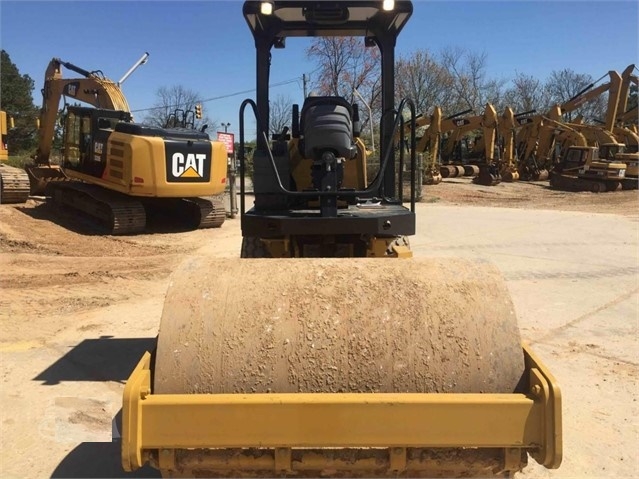 Compactadora Vibratoria Caterpillar CS44 en buenas condiciones Ref.: 1512012599750204 No. 2