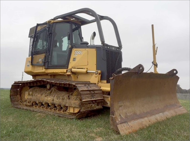 Dozers/tracks Deere 700J