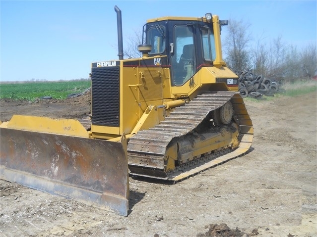 Dozers/tracks Caterpillar D5M