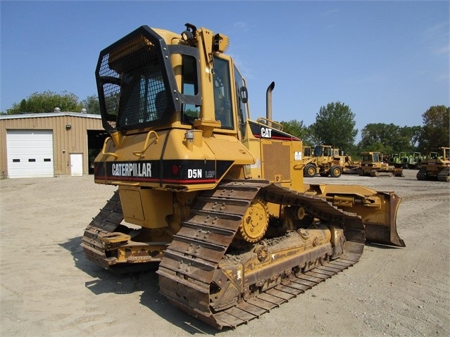 Tractores Sobre Orugas Caterpillar D5N seminueva en venta Ref.: 1512421908168314 No. 3