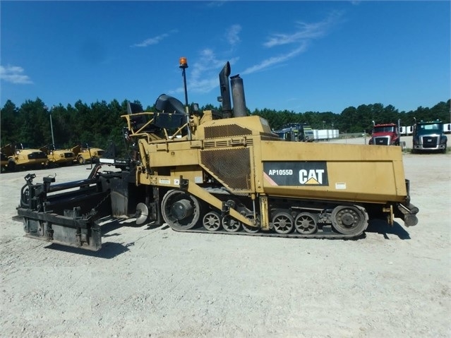 Pavimentadoras Caterpillar AP-1055D