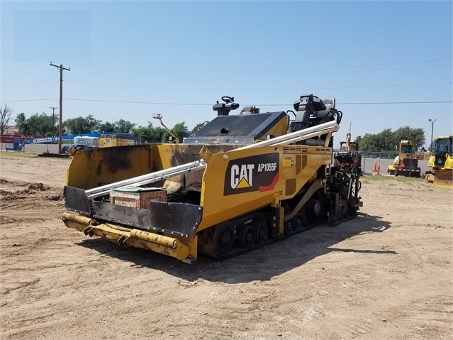 Pavimentadoras Caterpillar AP-1055E en venta, usada Ref.: 1513115123085322 No. 4