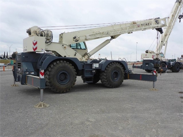 Gruas Terex RT670 de bajo costo Ref.: 1513643339960043 No. 2