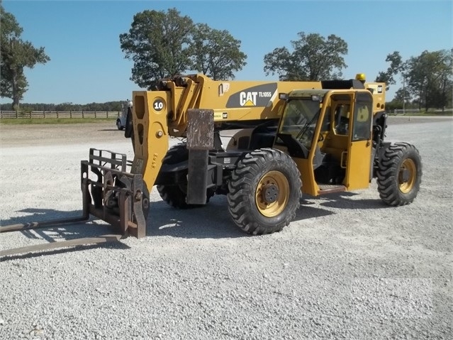 Telehandler Caterpillar TL1055