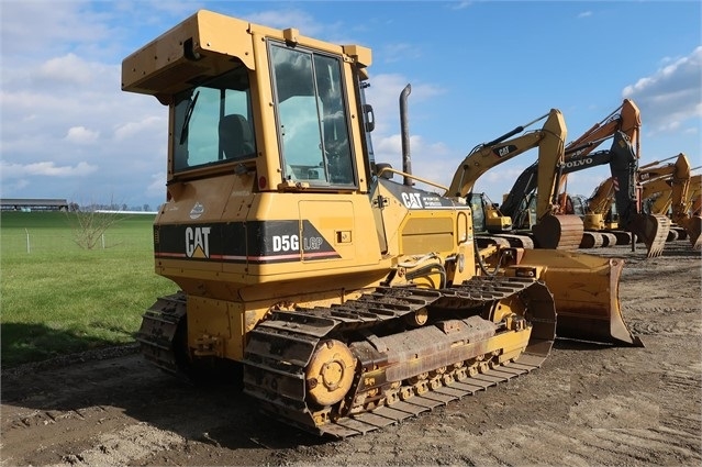 Tractores Sobre Orugas Caterpillar D5G en buenas condiciones Ref.: 1514913627214319 No. 4