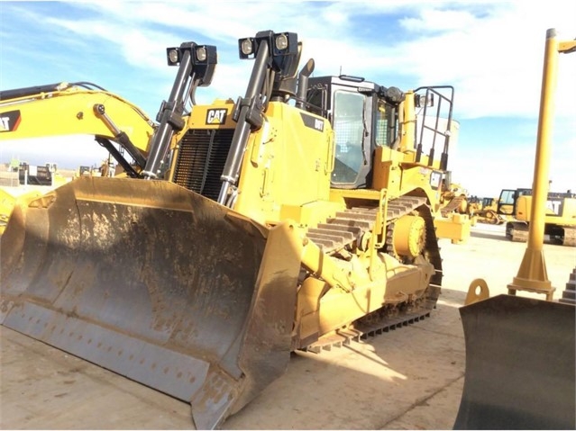 Dozers/tracks Caterpillar D8T