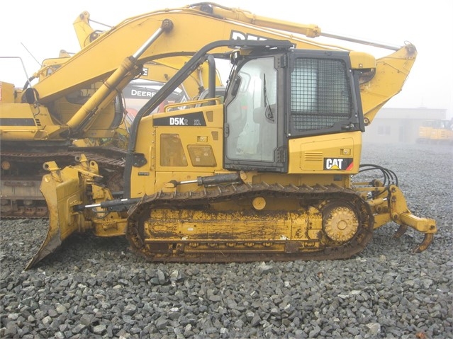 Dozers/tracks Caterpillar D5K