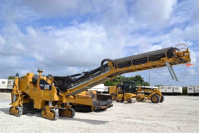 Recycles Caterpillar PM-102