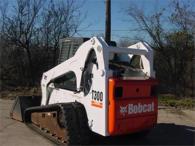 Minicargadores Bobcat T300 usada a la venta Ref.: 1515604187250407 No. 3