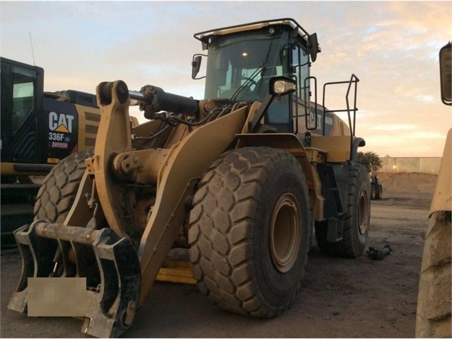 Cargadoras Sobre Ruedas Caterpillar 966M seminueva en venta Ref.: 1515622379978277 No. 2