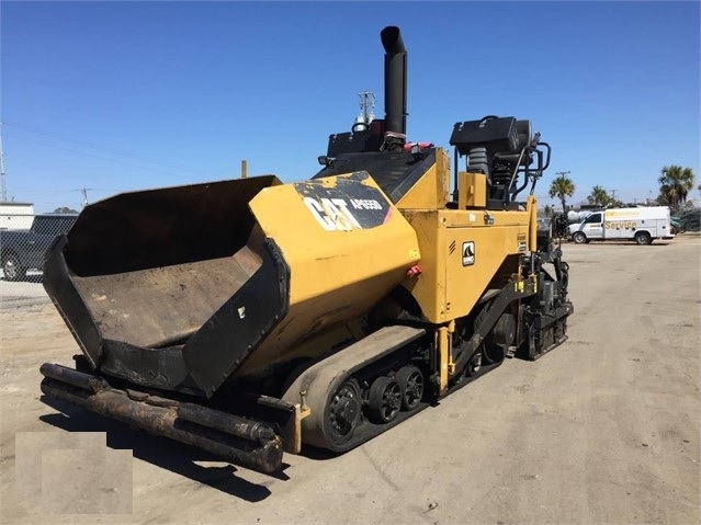 Pavers Caterpillar AP-655D