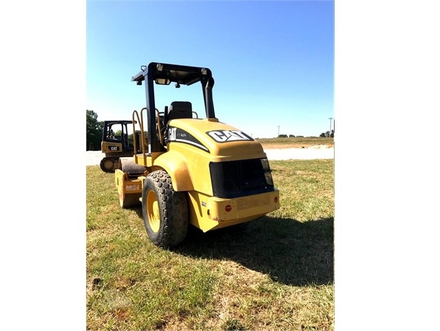 Compactadora Vibratoria Caterpillar CS-433E en optimas condicione Ref.: 1516467185549074 No. 4