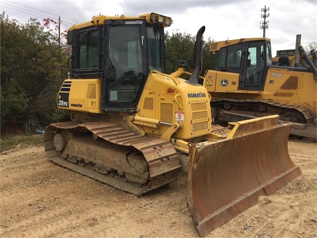 Tractores Sobre Orugas Komatsu D39PX de medio uso en venta Ref.: 1516917893627694 No. 4