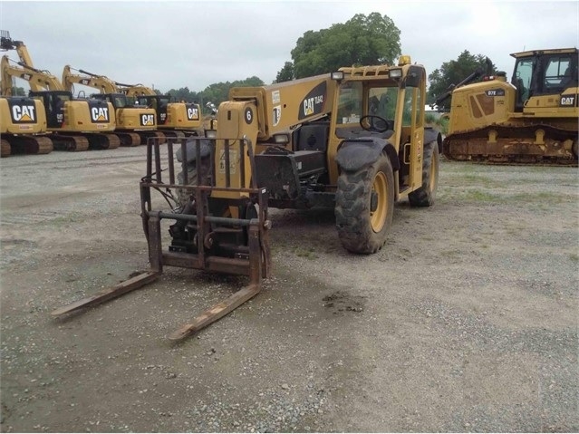 Manipulador Telescopico Caterpillar TL642