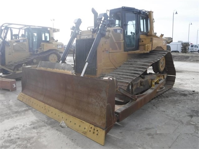 Dozers/tracks Caterpillar D6T