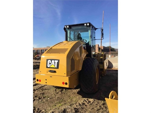 Compactadora Vibratoria Caterpillar CS66 en optimas condiciones Ref.: 1517534770890138 No. 4