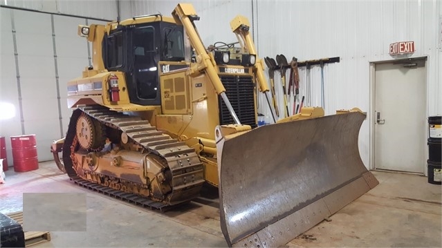 Dozers/tracks Caterpillar D6R