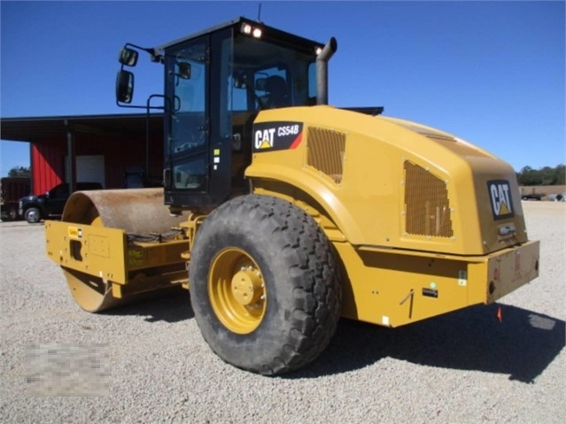 Compactadora Vibratoria Caterpillar CS54 de medio uso en venta Ref.: 1517949637136376 No. 3