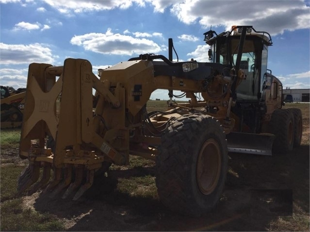 Motoconformadoras Caterpillar 120M en buenas condiciones Ref.: 1518018819050415 No. 2