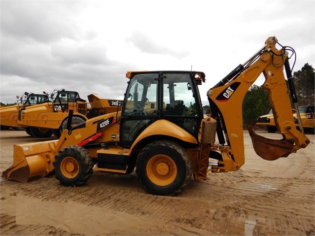 Retroexcavadoras Caterpillar 420F en buenas condiciones Ref.: 1518635584315257 No. 4