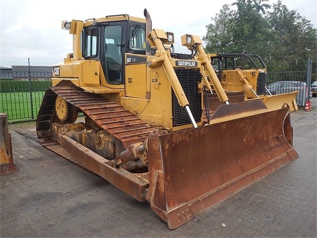 Dozers/tracks Caterpillar D6T