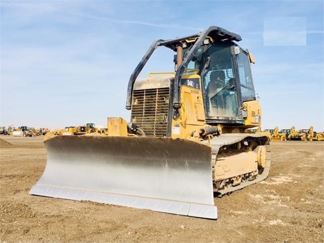 Dozers/tracks Caterpillar D4K