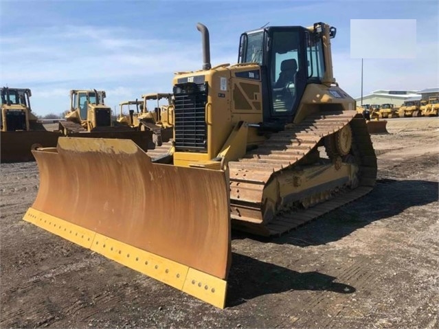 Dozers/tracks Caterpillar D6N