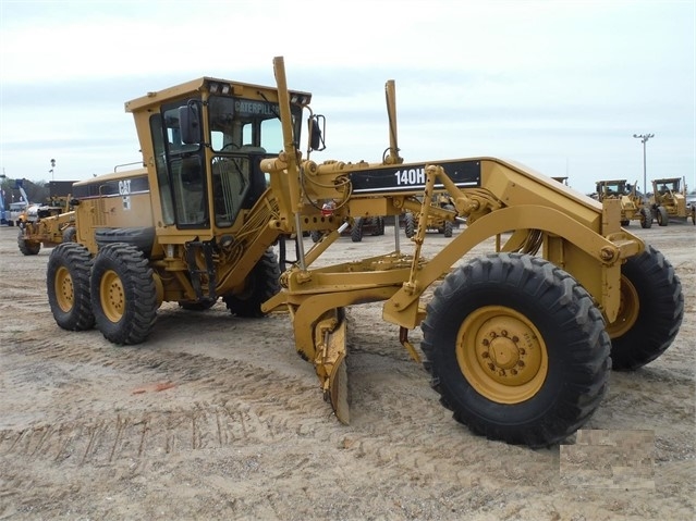 Motoconformadoras Caterpillar 140H de medio uso en venta Ref.: 1522123305061645 No. 2