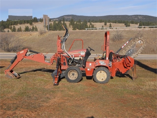 Trencher Ditch Witch RT40